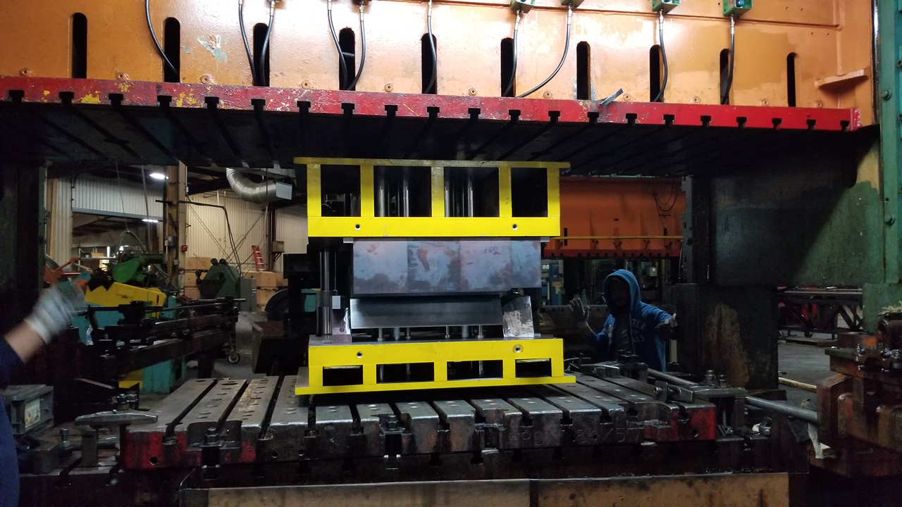 Long Star Die Machine